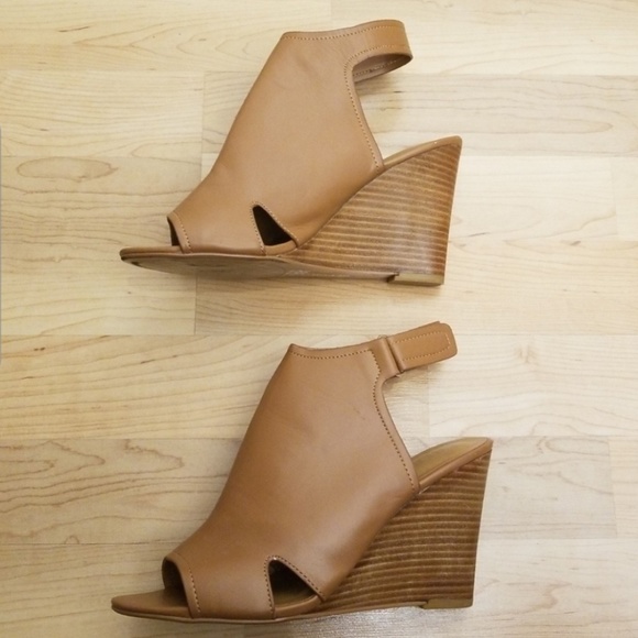 Report Shoes - REPORT tan Wedges
